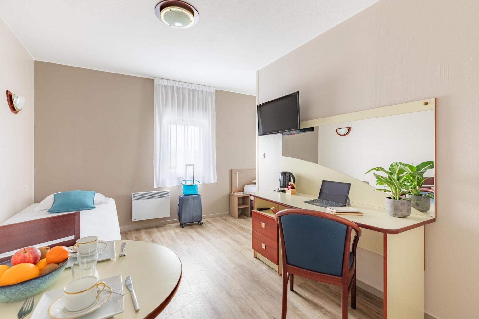 อัปปาร์ต ซิตี้ ลิมอฌ Aparthotel ลิมอจส์ ภายนอก รูปภาพ